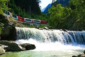 English: Glacier express in the mattertal, Valais English: Glacier express in the mattertal, Valais