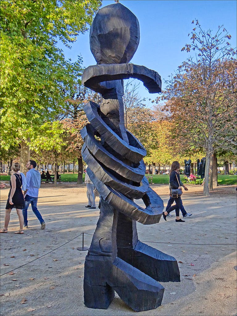 FIAC hors les murs (Jardin des Tuileries), foto de dalbera Baselitz