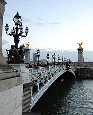 Días festivos en París, cuándo ir 7 Puente Alexandre-III, París
