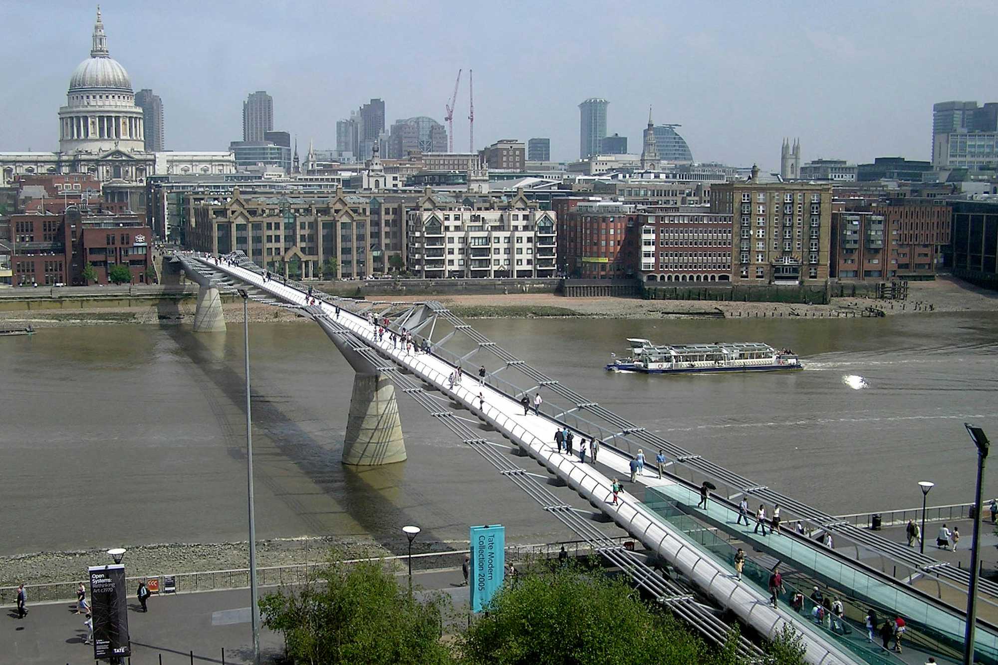 Millenium Bridge desde la Tate Modern