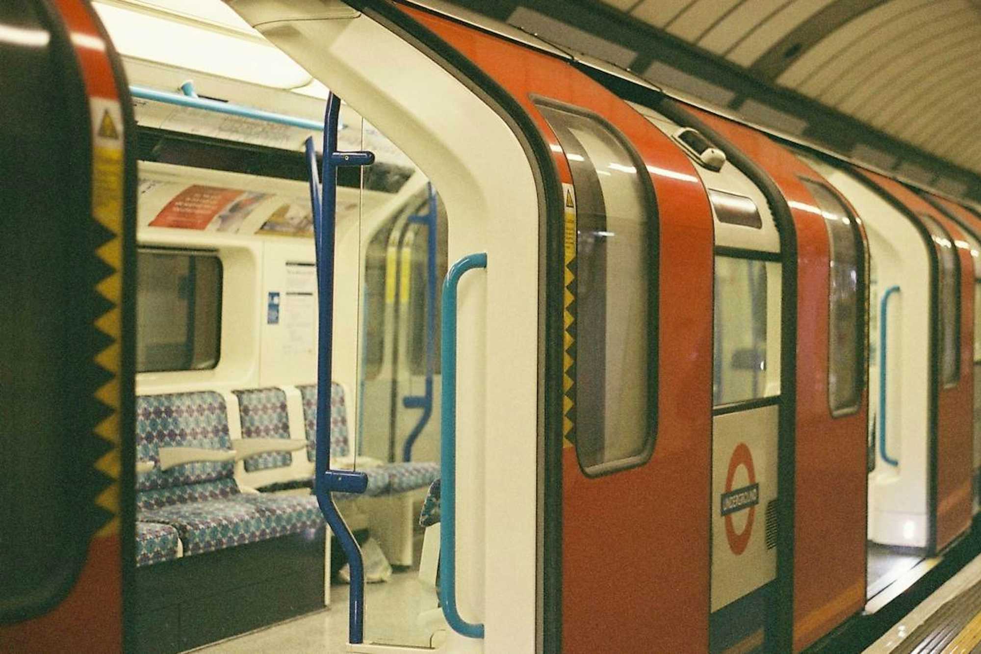 desplazarse en metro londres
