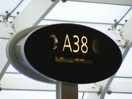 París: Aduanas y artículos libre de impuestos 4 charles degaulle terminal puerta embarque tuescapada eu