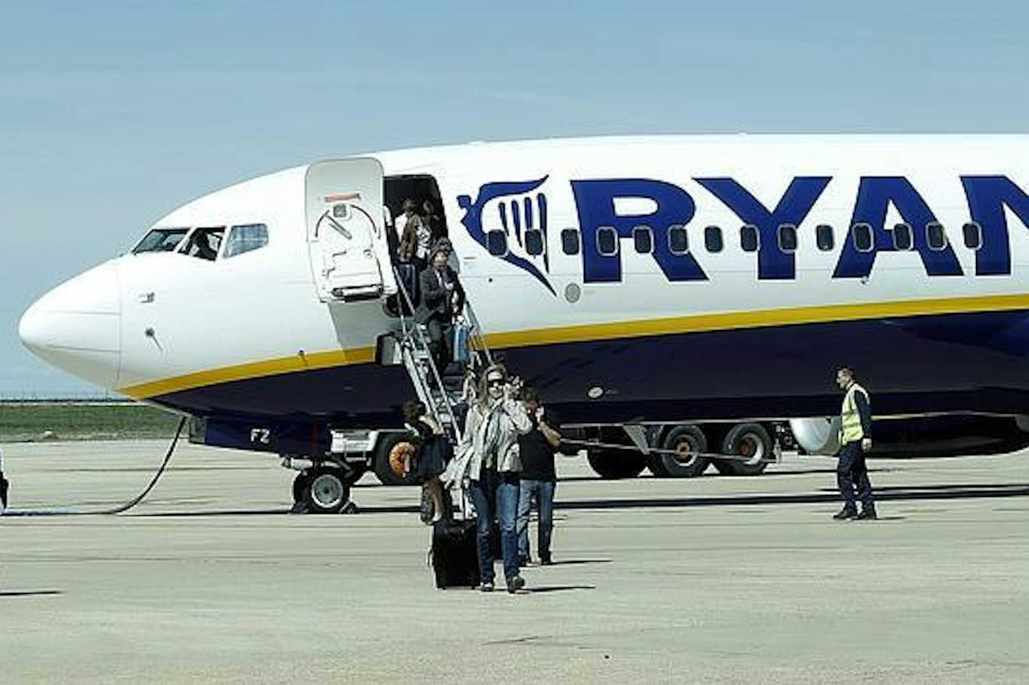 descuento residente vuelos ryanair tuescapada.eu