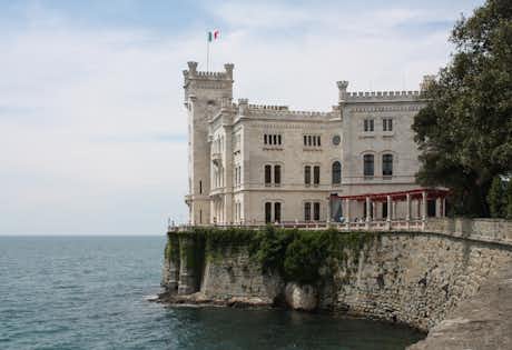 Trieste, una escapada con encanto fronterizo 4 Castello di Miramare