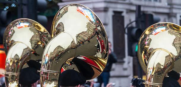 Navidades en Londres: desfile de Año Nuevo 2020 2 marcha de año nuevo de londres