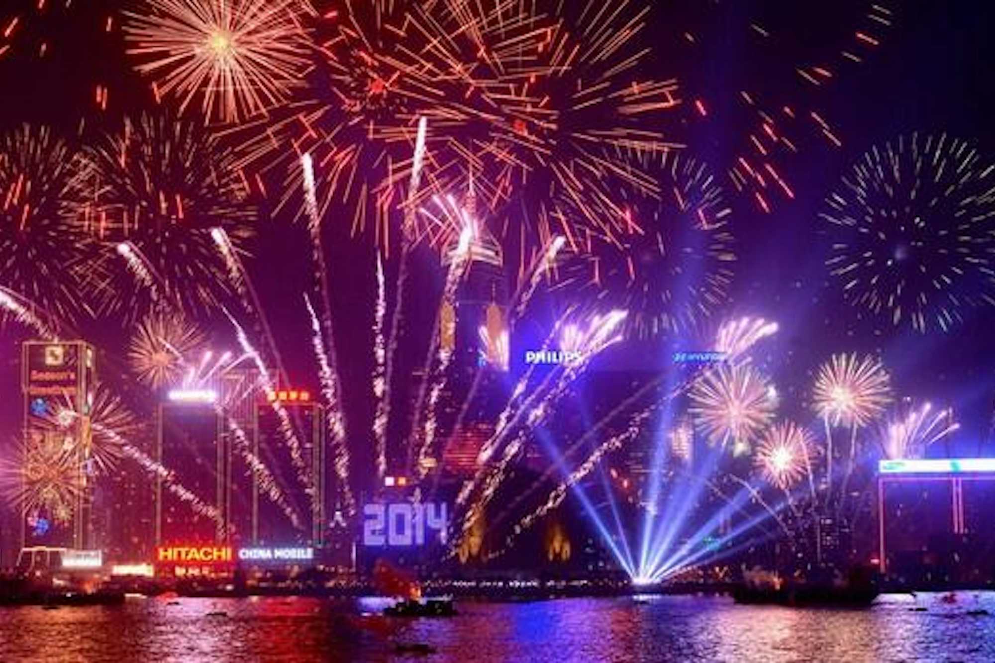 Fuegos artificiales de Año Nuevo en Hong Kong