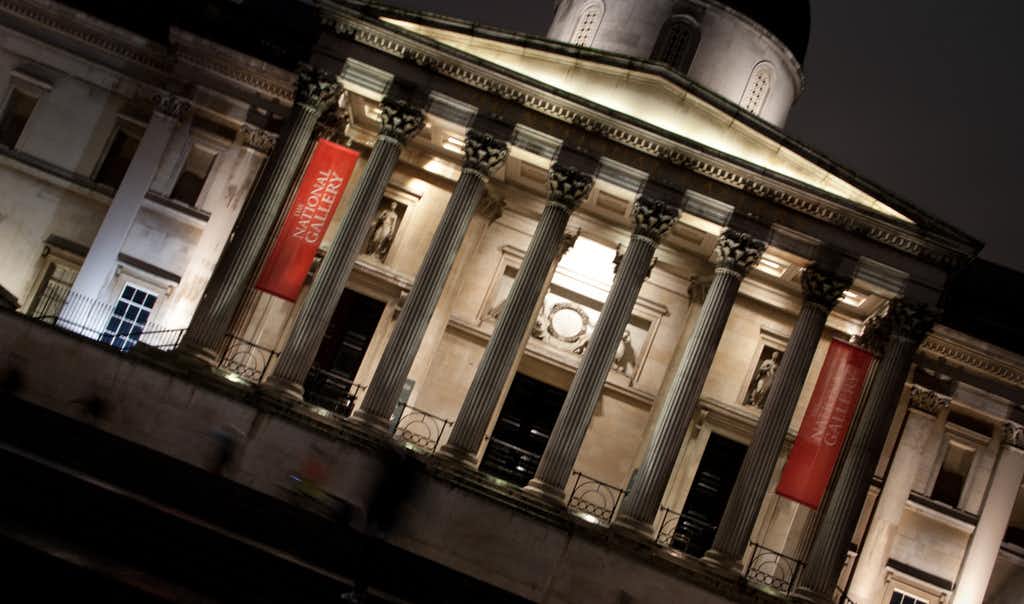 National Gallery, cómo visitar la galería nacional de arte clásico de Londres 16 Galería Nacional de Londres foto nocturna