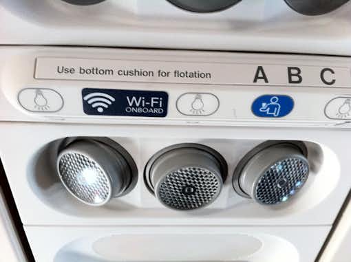 Iberia y Vueling ya dejan usar el teléfono móvil en el avión 1 delta a319 connected