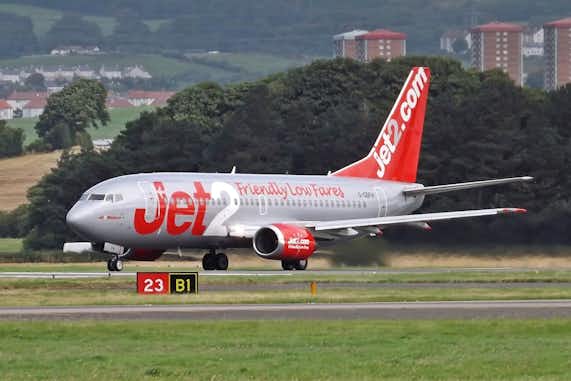 Vuelos baratos desde Reus la ciudad inglesa Blackpool en mayo de 2015 10 jet2 airplane 653147 tuescapada eu