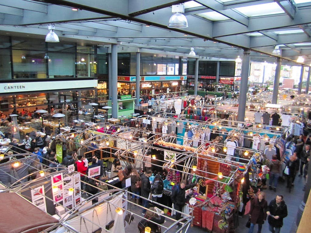 Old-Spitalfields-Market-12619944885-1318e54f4c-b-tuescapada.eu-