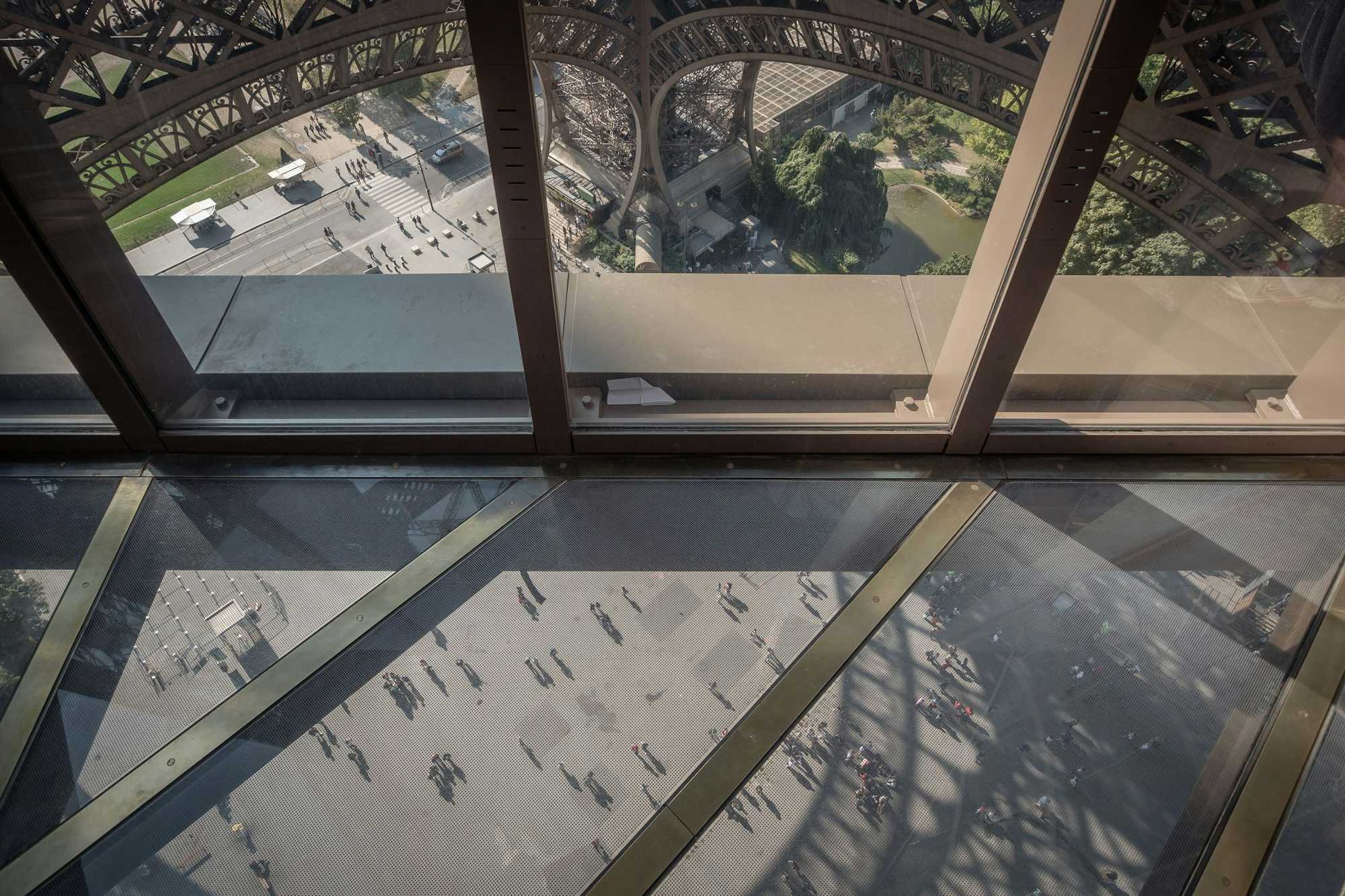 vistas primer piso torre eiffel paris_tuescapada.eu