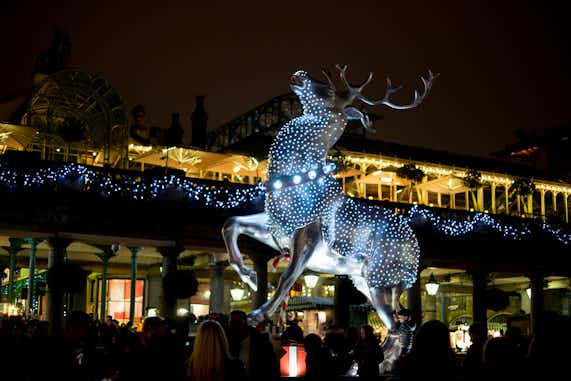 Paseo por Londres en Navidad 4 Covent Garden en Navidad 2014 tuescapada.eu