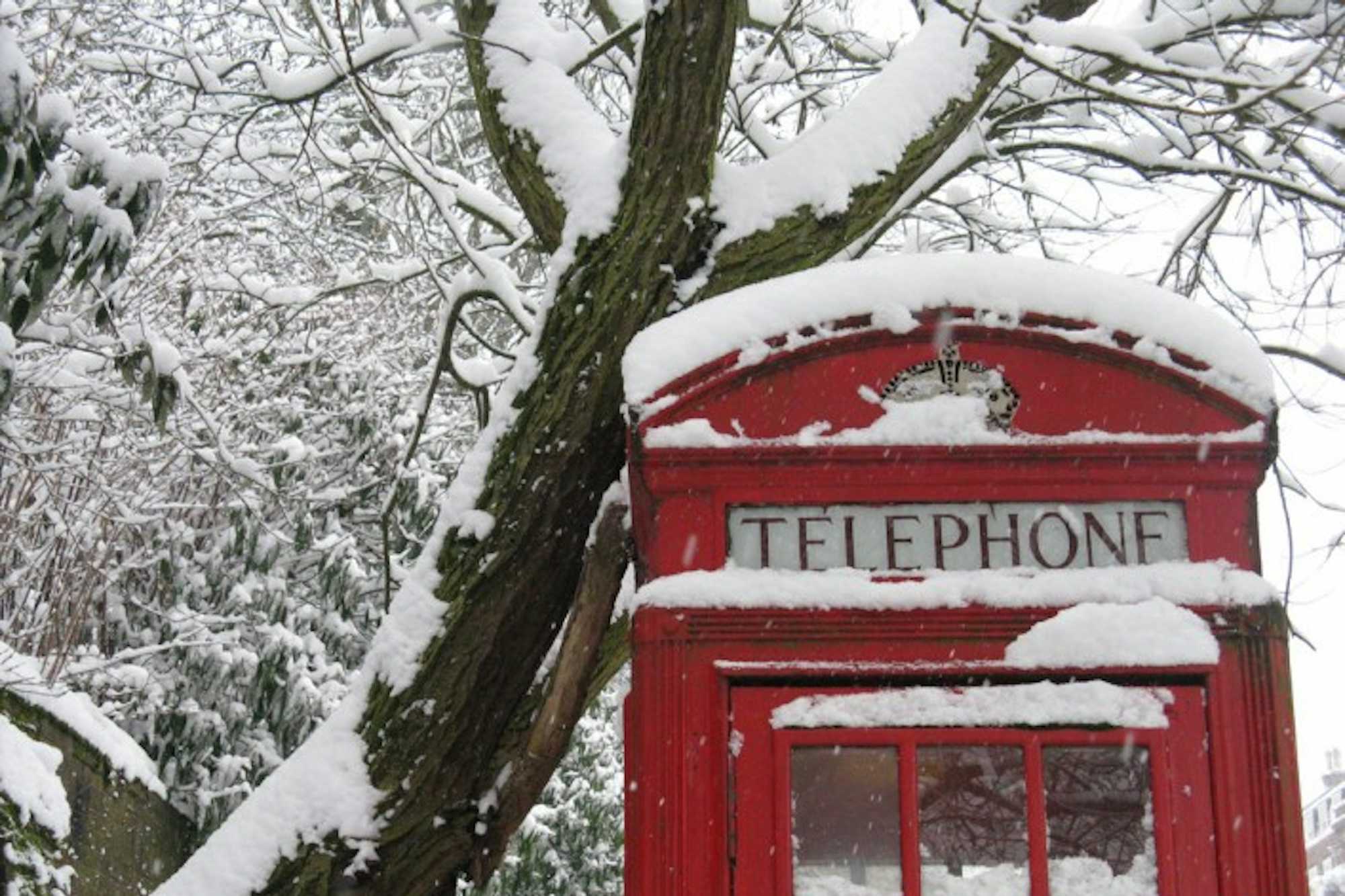 nieve-en-londres_tuescapada.eu_-707×530