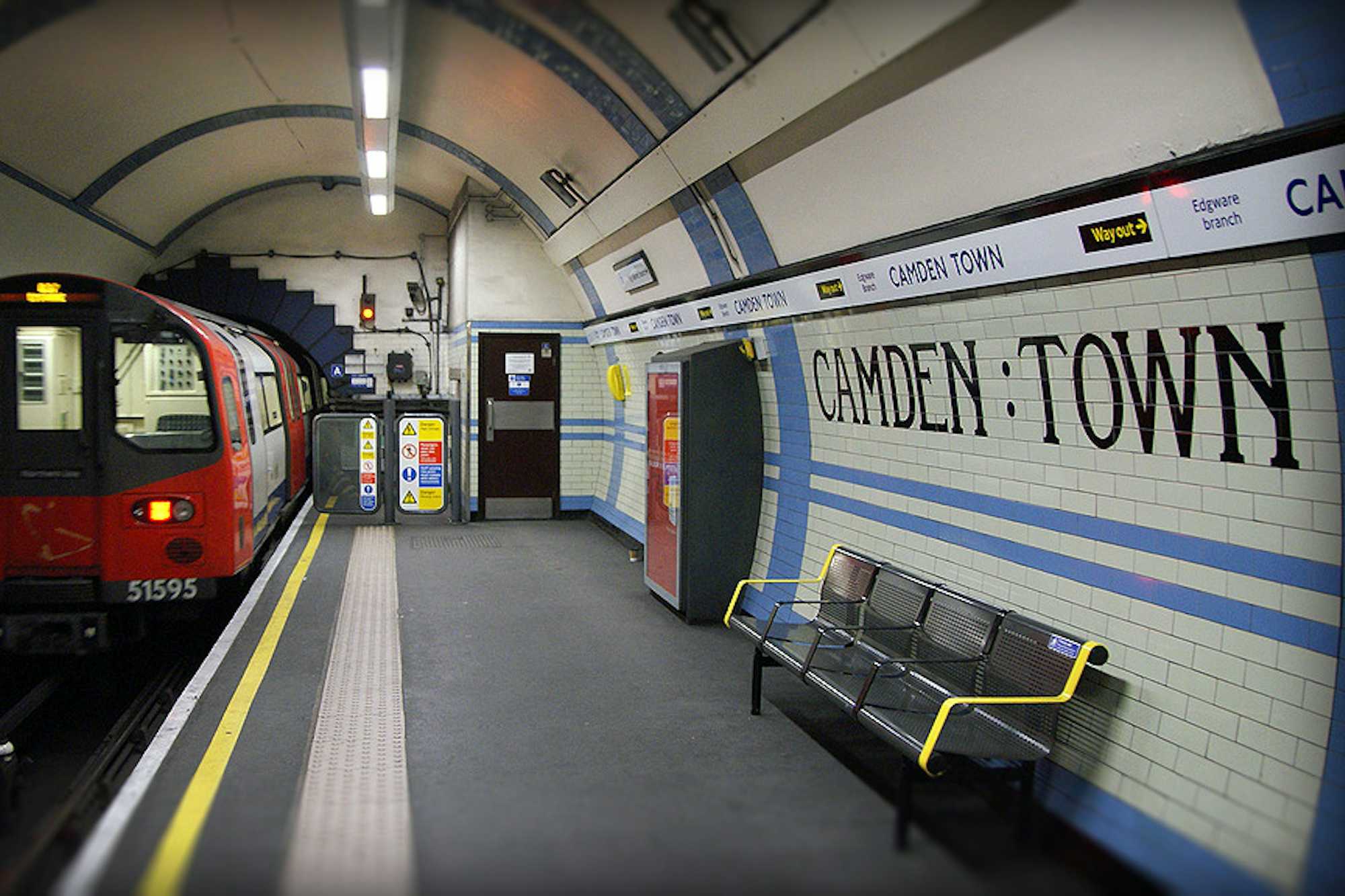 Metro de Londres estación de Camden Town