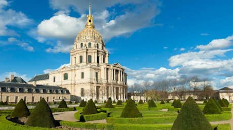 Qué se celebra en París el 8 de mayo 2 los inválidos cúpula iglesia jardines parís