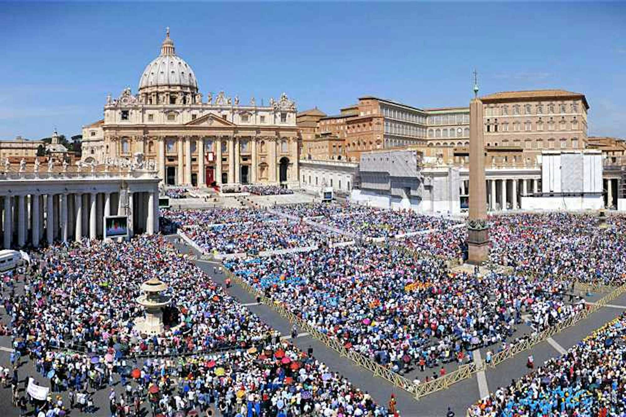 Audiencia con el papa en San Pedro, Roma