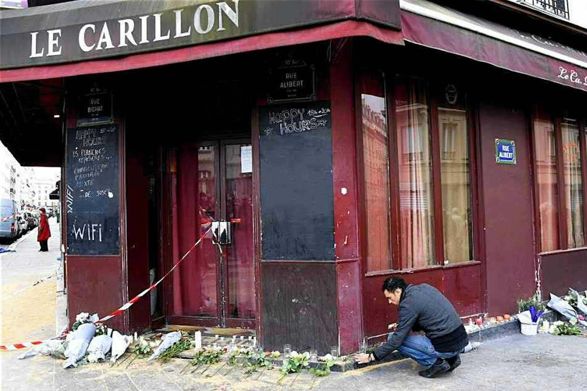 atentados paris le carillon