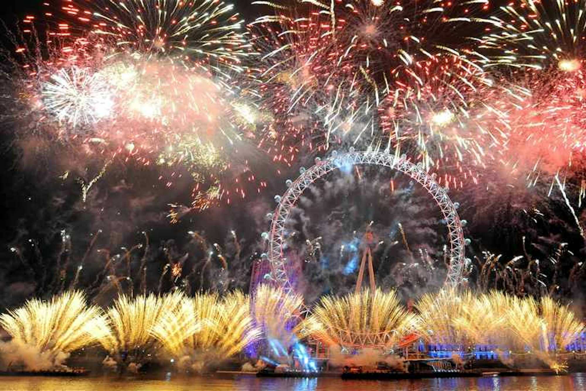 cruceros nochevieja en londres ver fuegos artificiales