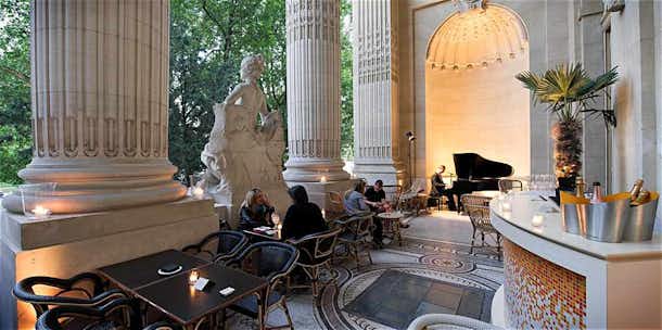 Cenar tarde en París: restaurantes para rezagados y noctámbulos 1 cenar tarde en parís restaurante mini palais