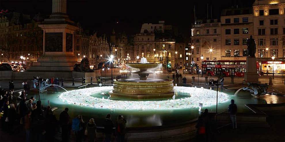 lumiere london fuente trafalgar square londres