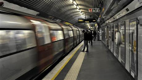 Metro nocturno en Londres este verano 11 metro nocturno londres