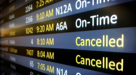 Vuelos cancelados por fuerza mayor: qué hacer si tenías previsto viajar 6 vuelo cancelado fuerza mayor consejos