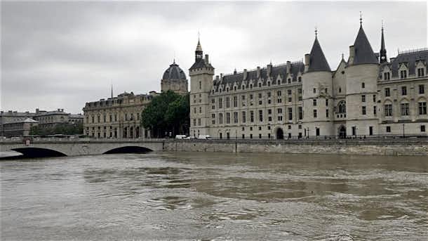 Huelgas, lluvias e inundaciones en París 9 conciergerie paris inundaciones sena