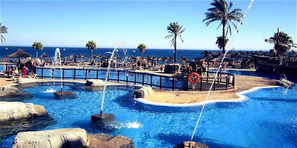 holiday world beach club costa del sol