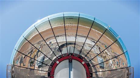 British Airways i360, cómo visitar el nuevo mirador de Brighton 3 torre brighton i360 desde abajo