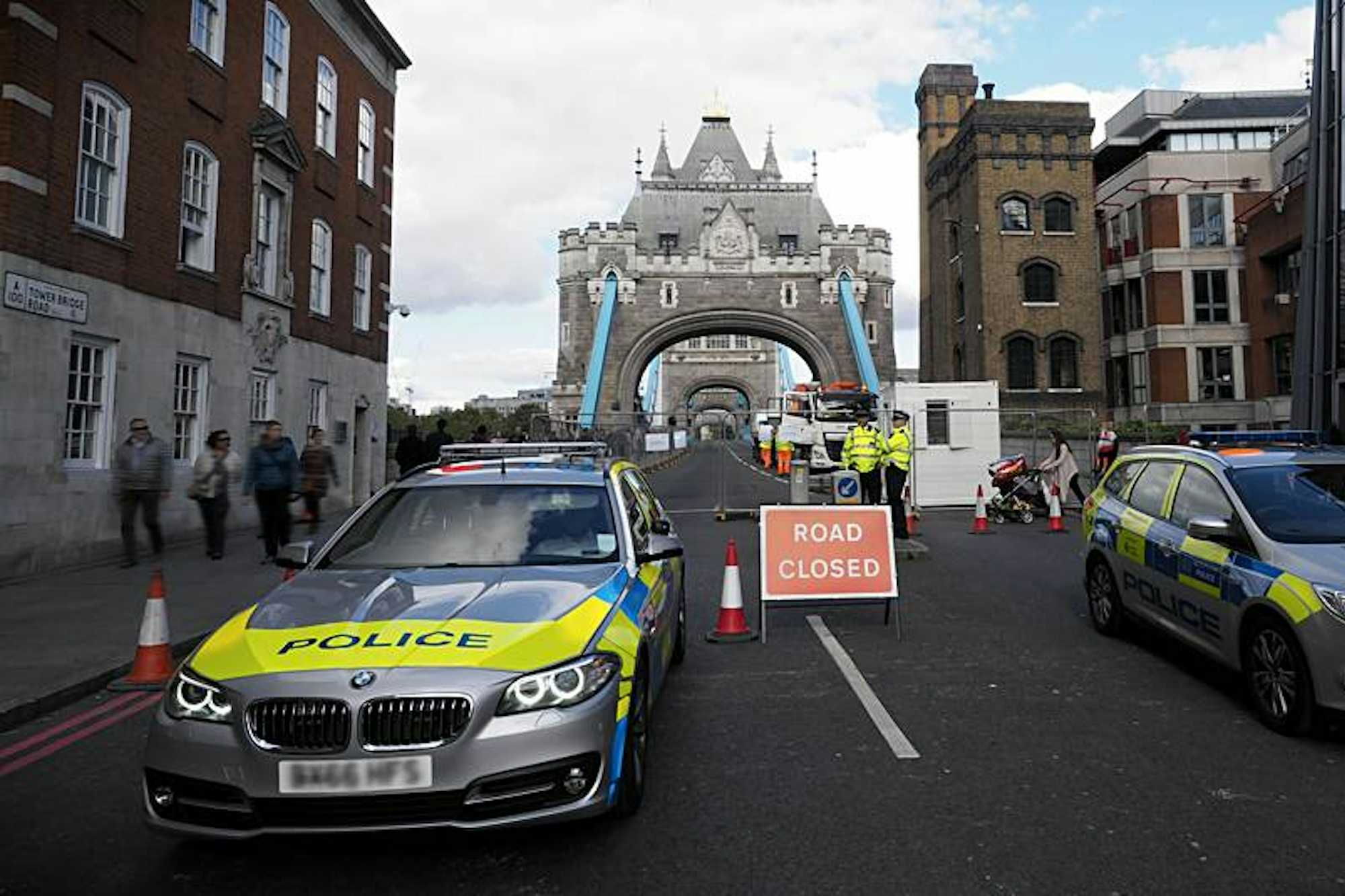 Puente de la Torre de Londres cerrado