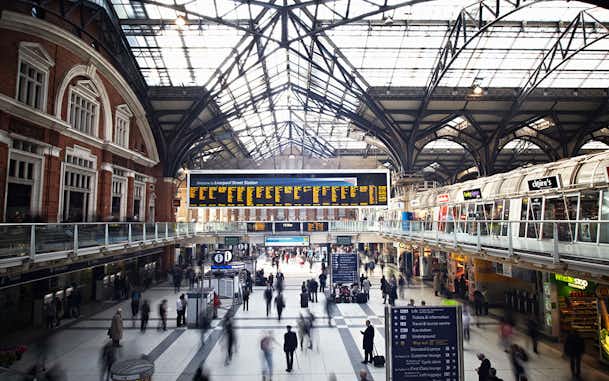 Cómo llegar a Londres desde los aeropuertos en Navidad 2 llegar a londres liverpool street tuescapada eu