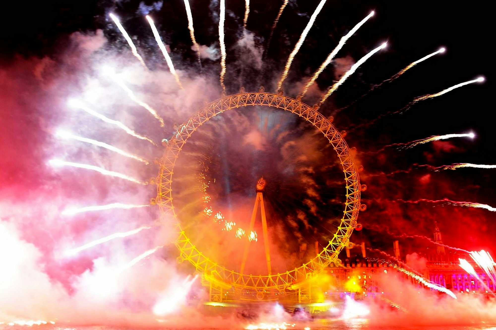 Fuegos artificiales Nochevieja London Eye 2017