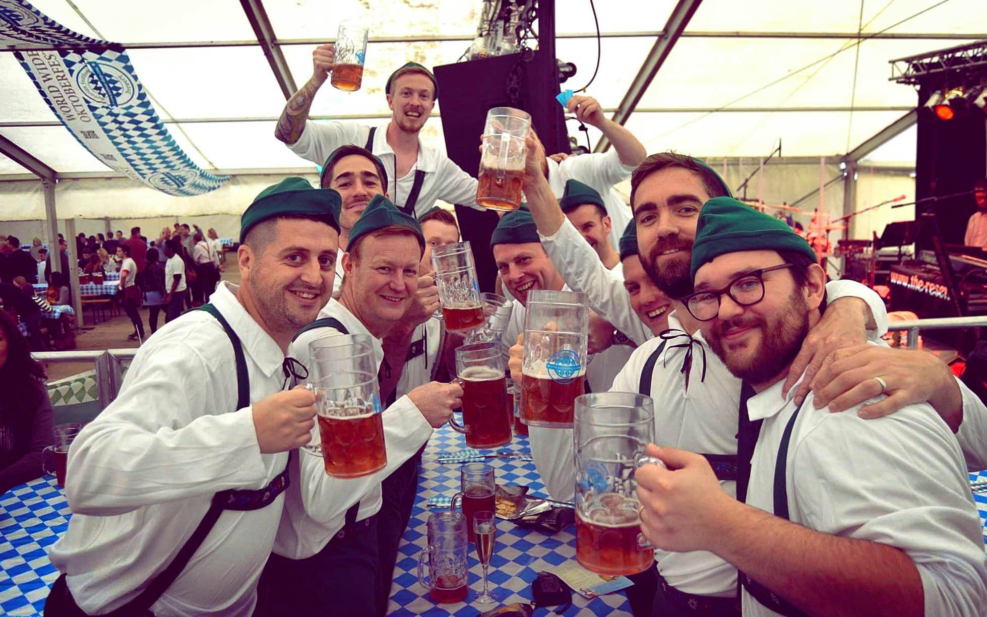 Londres en Octubre 2026 — Fiesta del Octoberfest