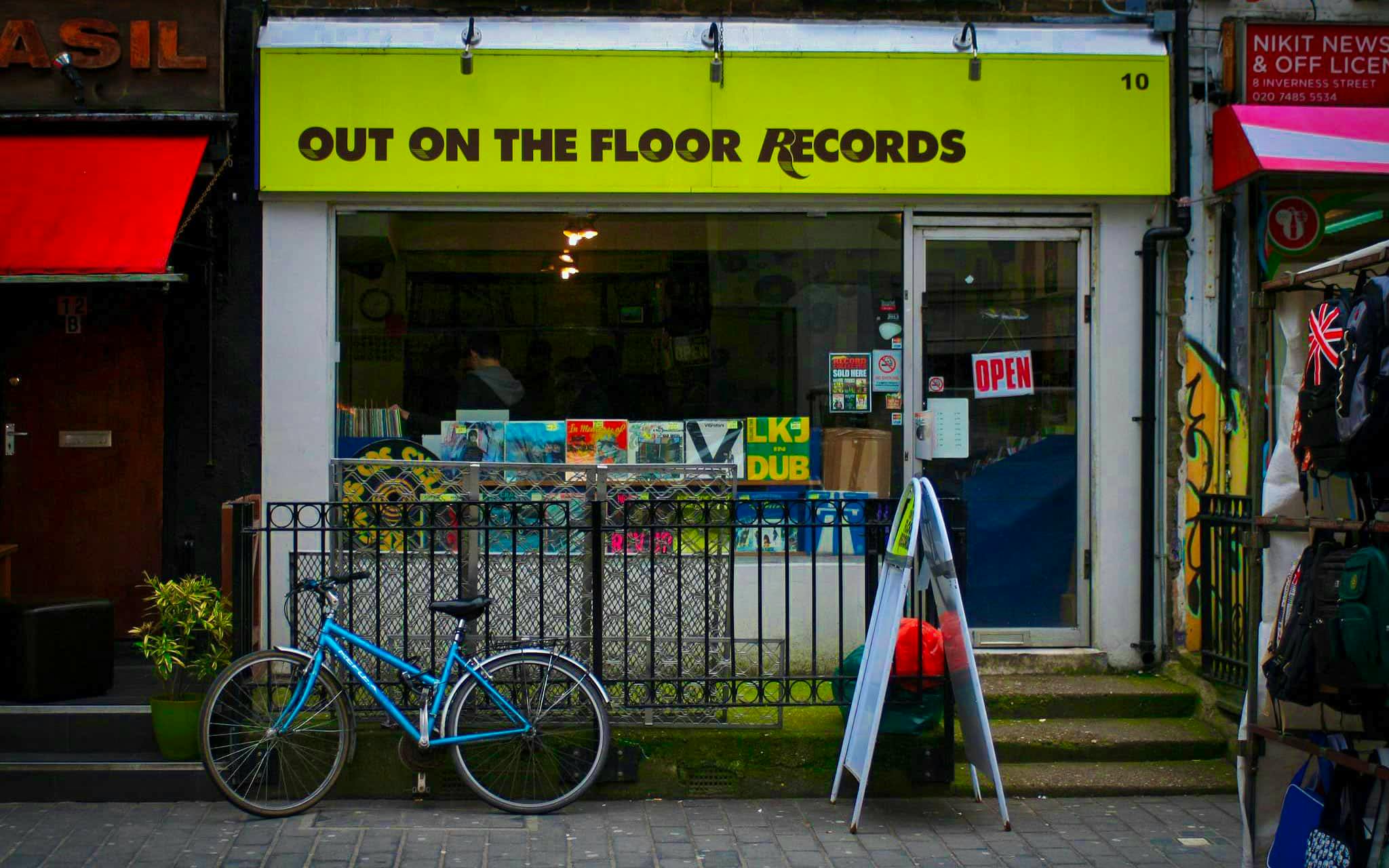 Comprar Vinilos Londres Out On The Floor