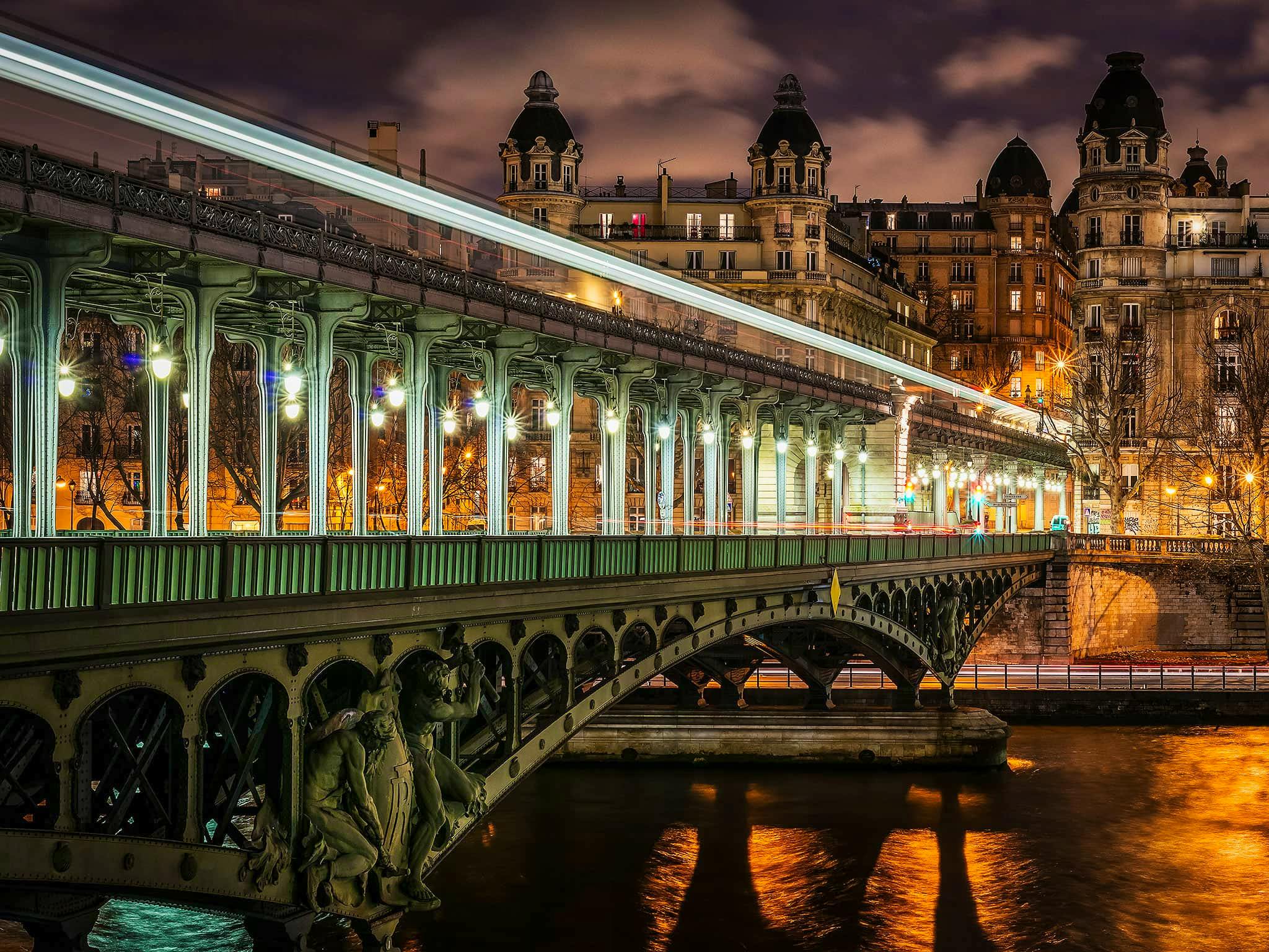 Puentes de París: Pont Bir Hakeim