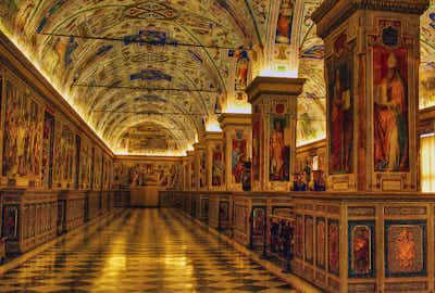 Así puedes visitar los Museos Vaticanos casi vacíos: apertura nocturna 15 Museos Vaticanos Roma