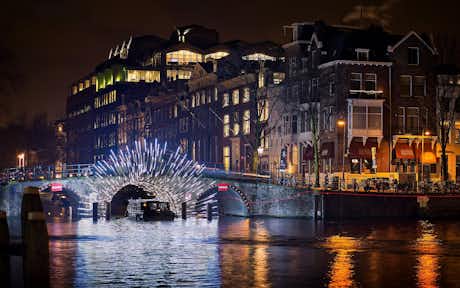 Festival de la Luz Ámsterdam %currentyear%: itinerarios y cruceros tras las luces de los artistas 9 Festival Luces Amsterdam Whole Hole