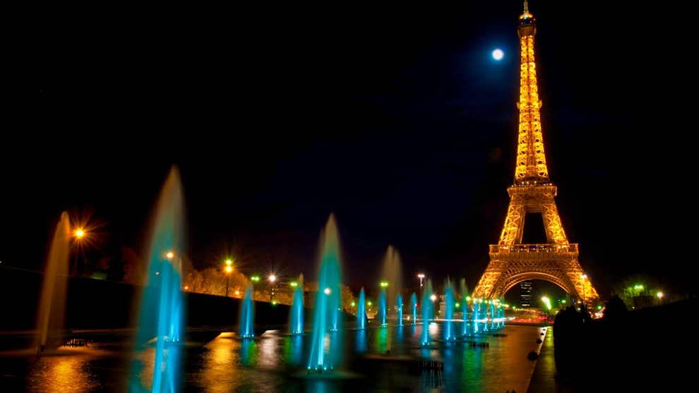 Conciertos Navidad París: Torre Eiffel Torre Eiffel de Noche desde Trocadero Paris