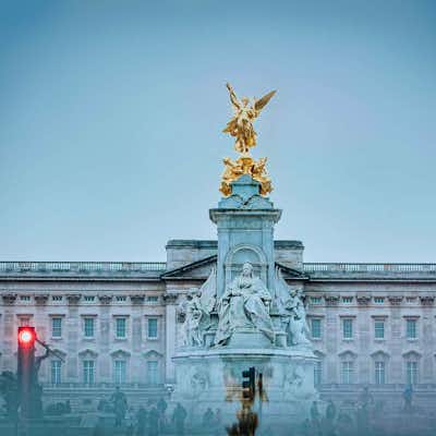 Victoria Monument Buckingham Londres Lea Fabienne