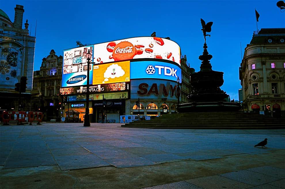Harry Potter Londres — Piccadilly Circus en la ruta Harry Potter Londres Amanecer Piccadilly Circus Londres