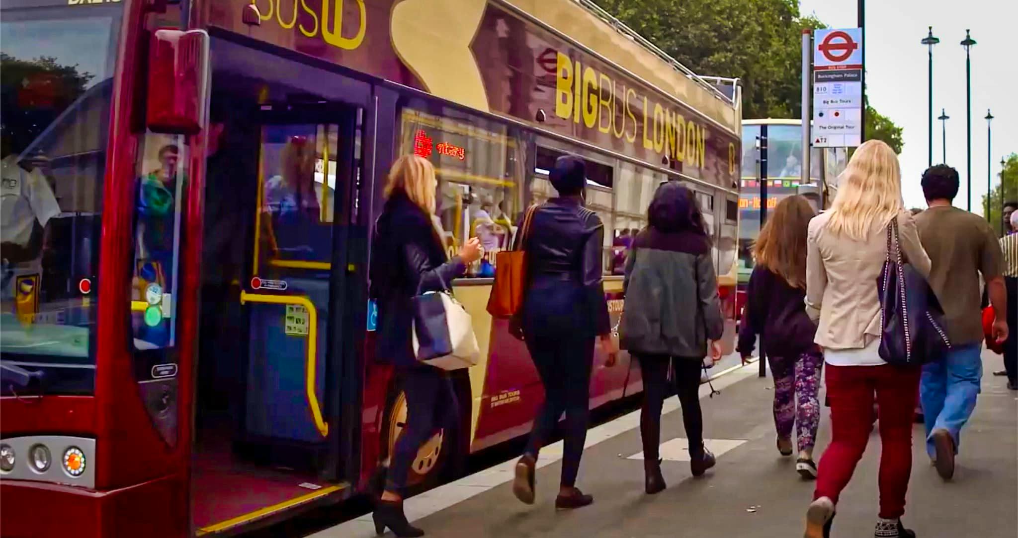 Parada de Big Bus autobús turístico Londres