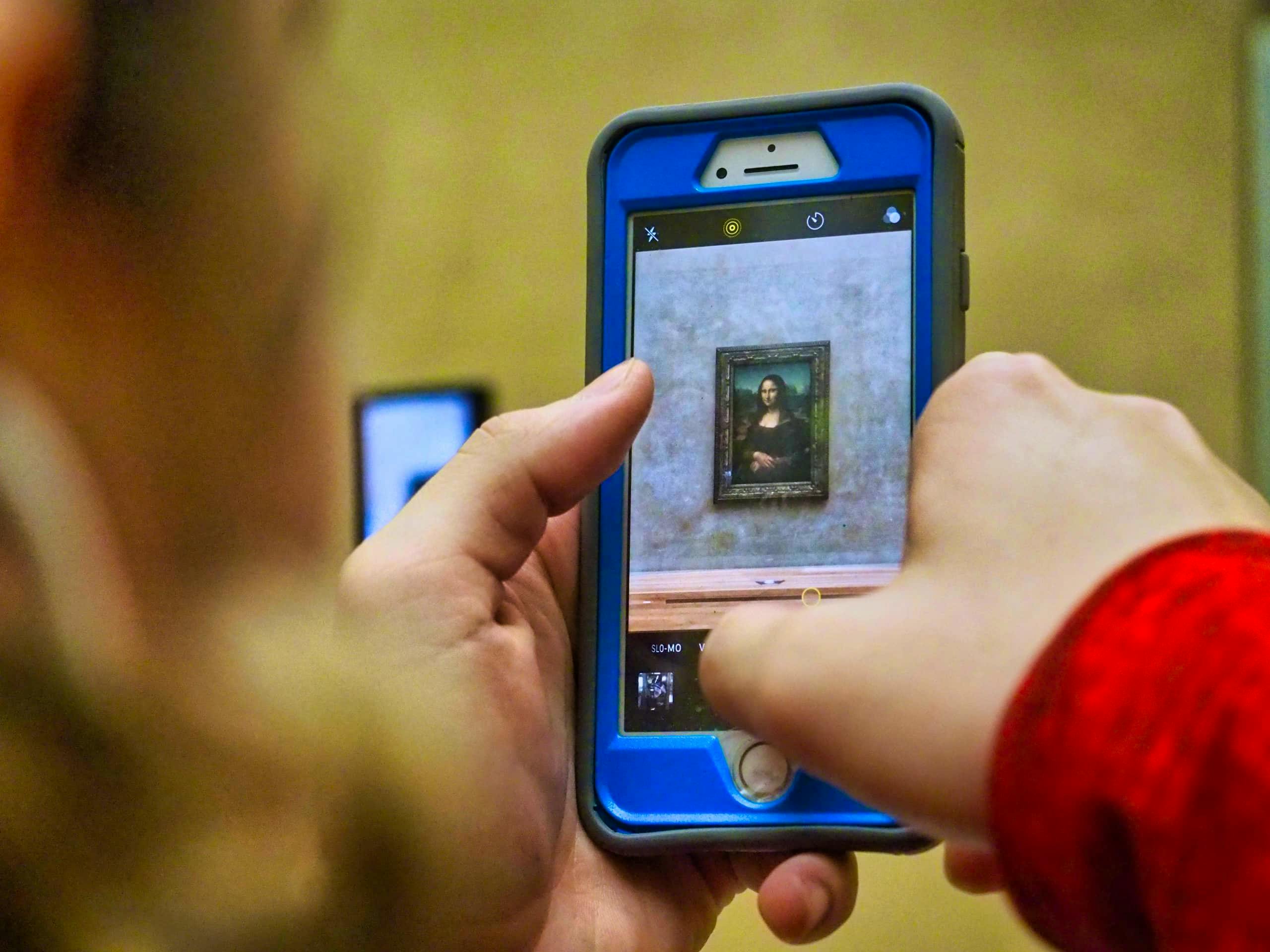 Fotografiando Mona Lisa Louvre Paris