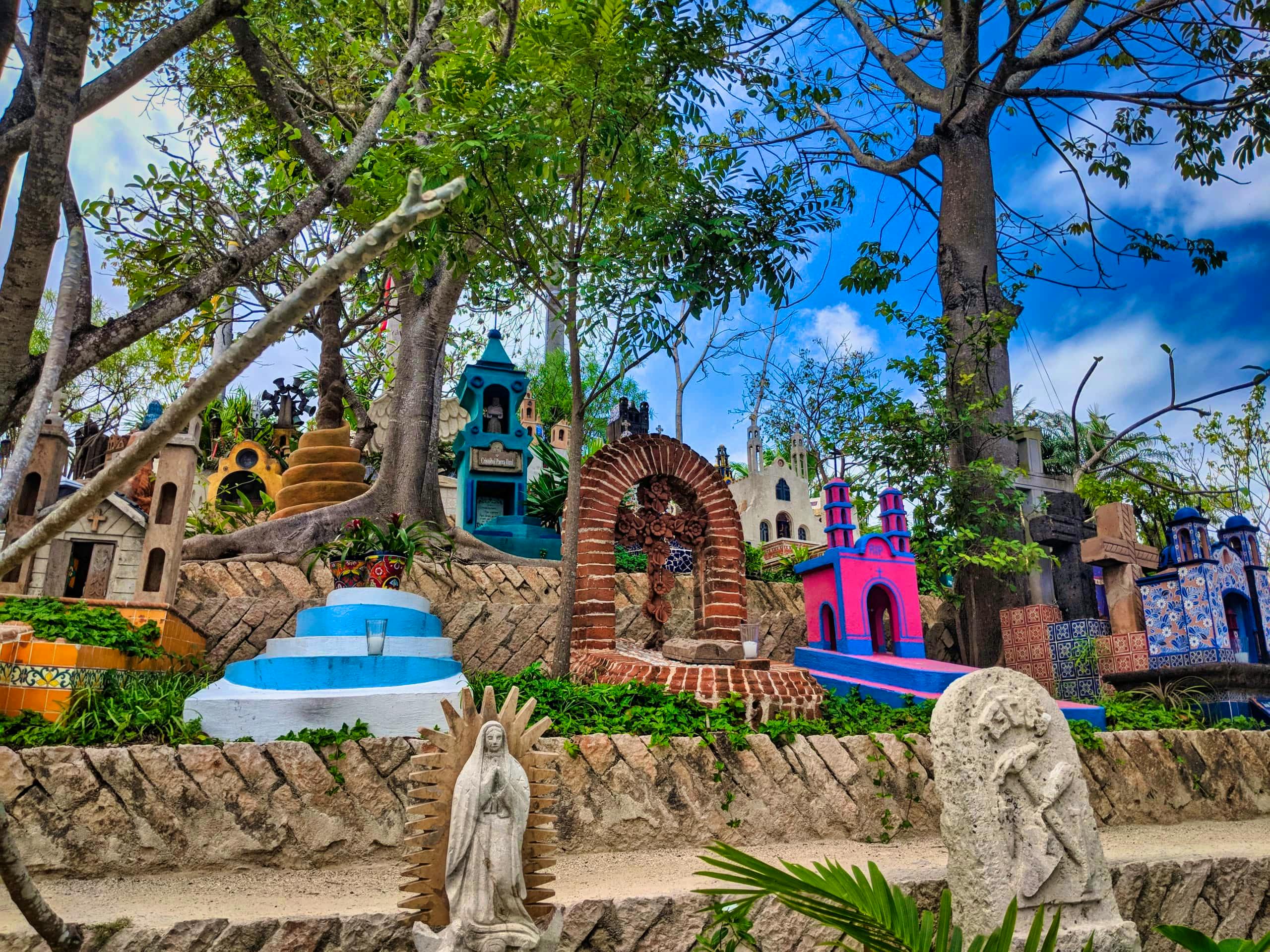Cementerio Maya Xcaret Mexico