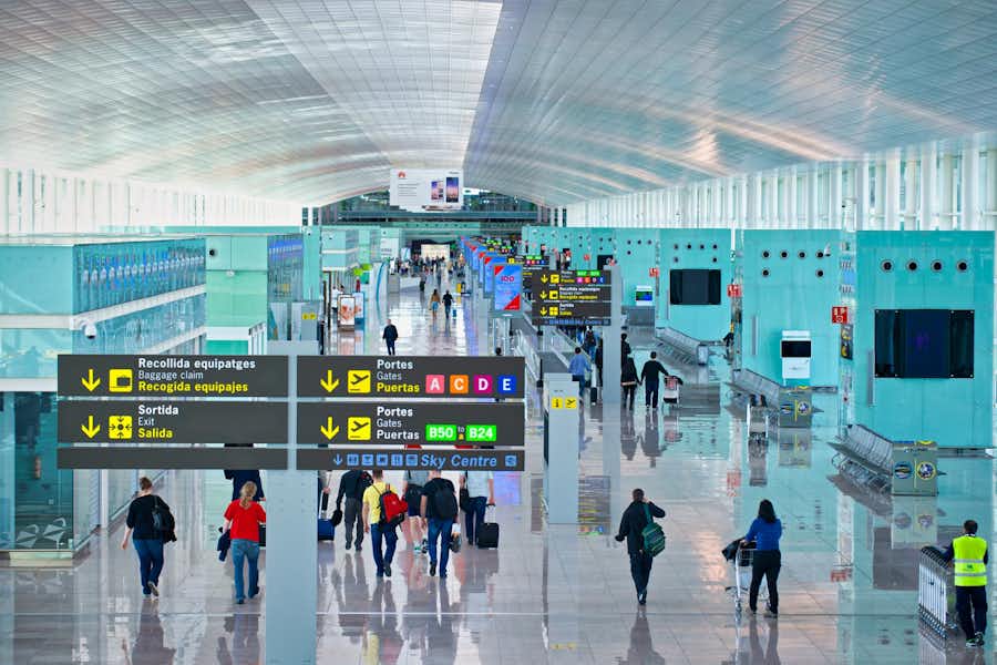 Sala de llegadas del aeropuerto de Barcelona