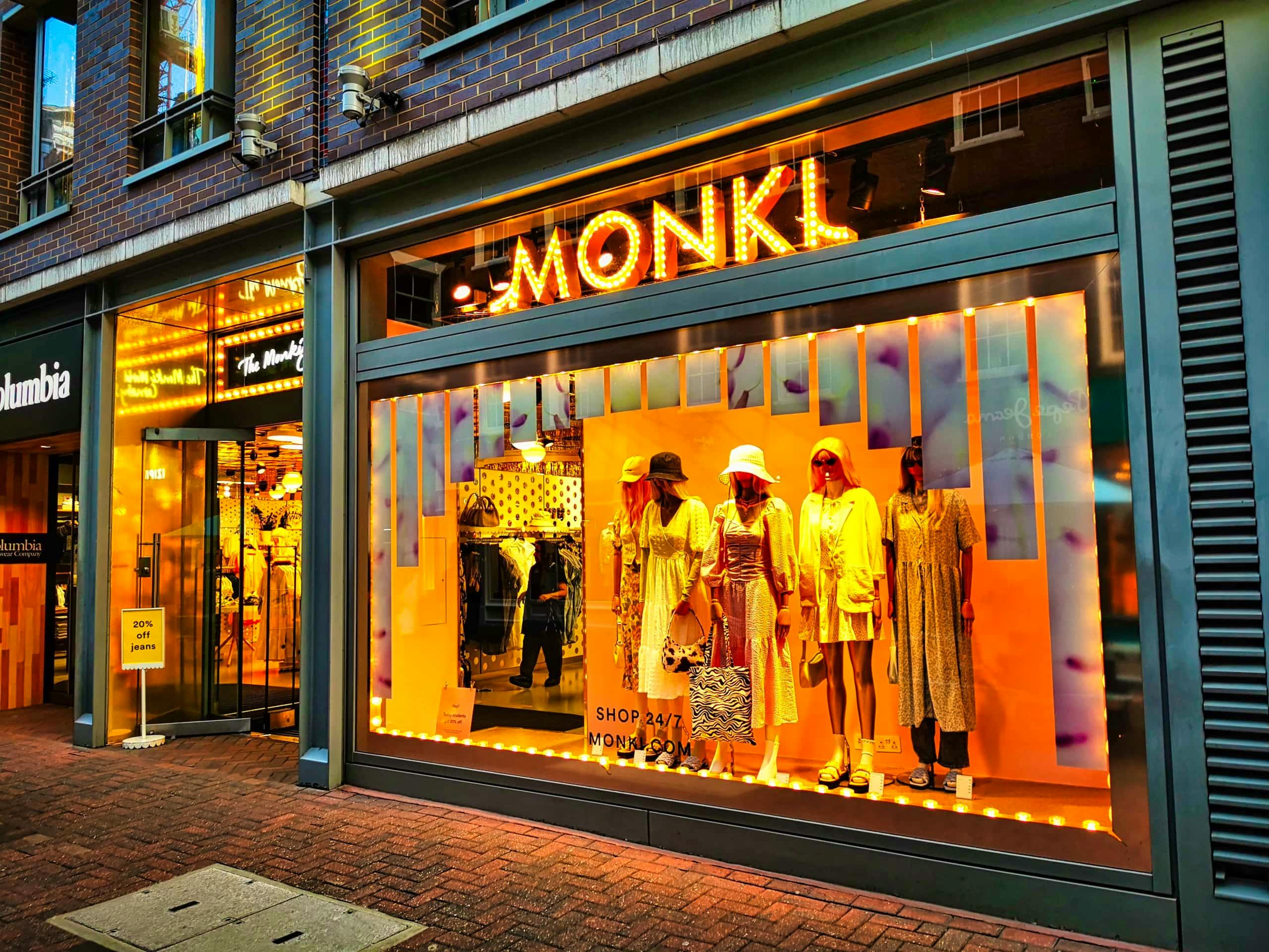 Dónde comprar ropa barata Londres: tiendas de moda en 2023