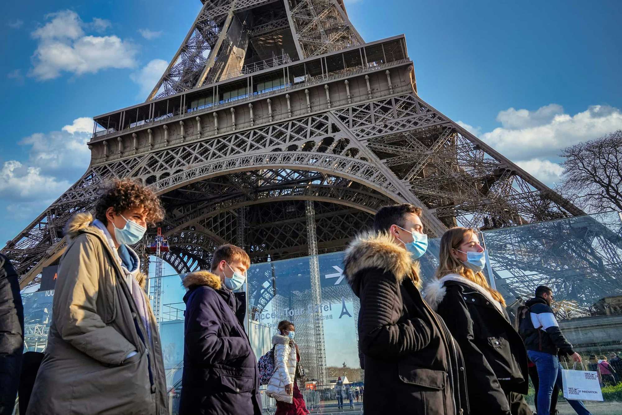 París, Torre Eiffel: cómo viajar sin restricciones Covid