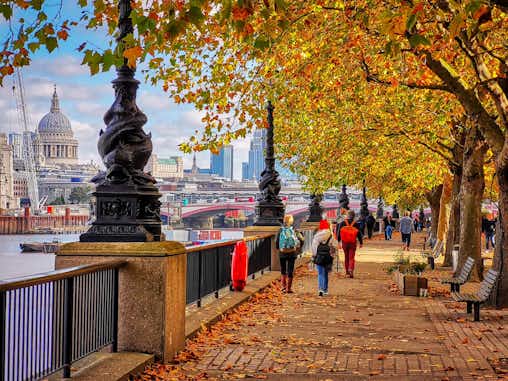Londres en otoño: 5 irresistibles motivos para viajar (y otros planes geniales) 11 Londres en otoño Southbank Riverside