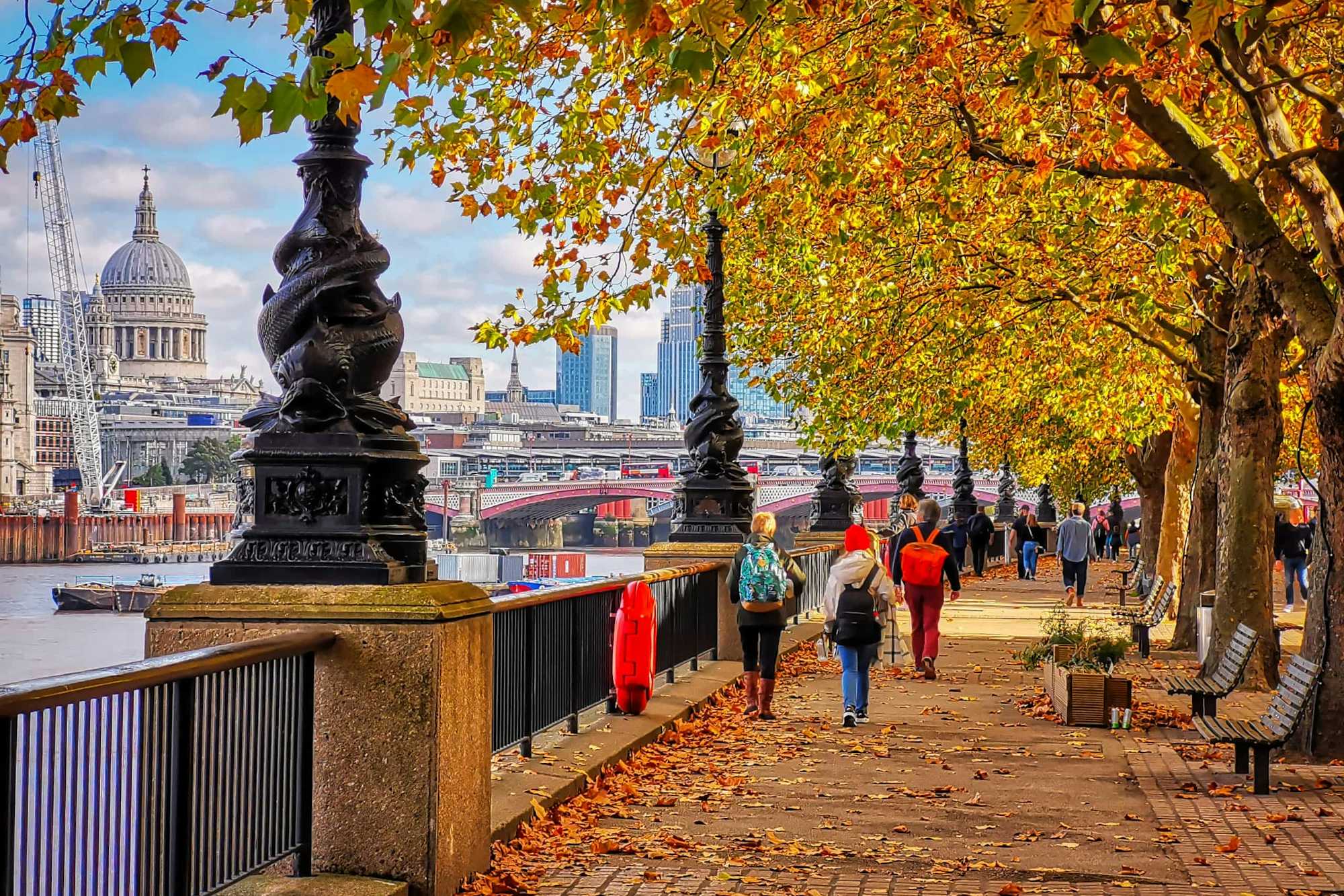 Londres en otoño Southbank Riverside