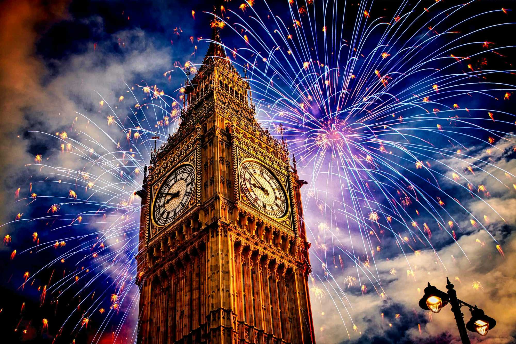 Nochevieja en Londres, fuegos artificiales Big Ben