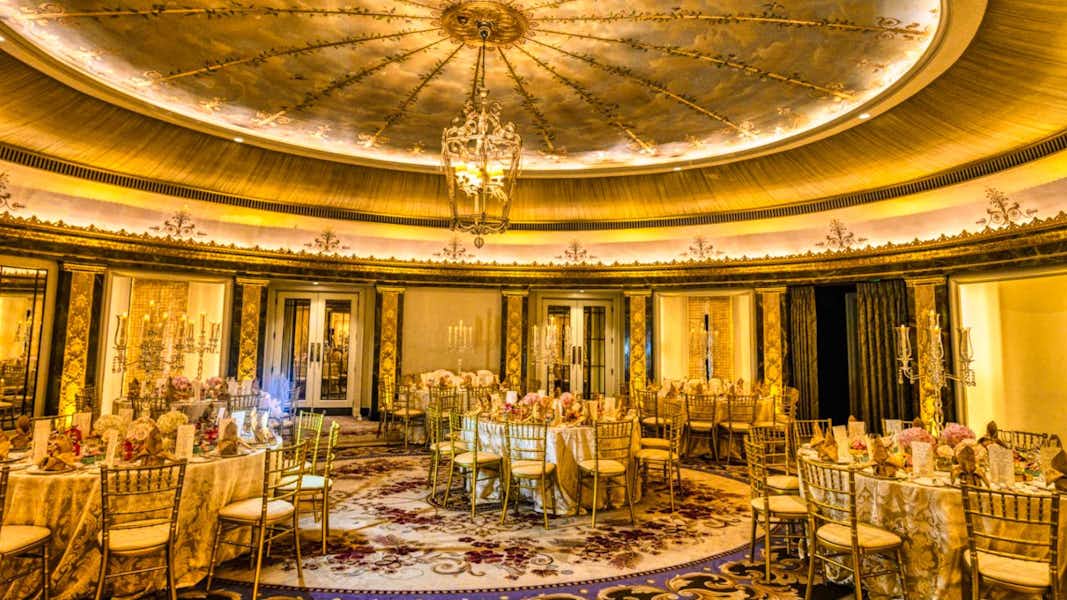 Nochevieja en Londres, baile de máscaras en hotel Dorchester